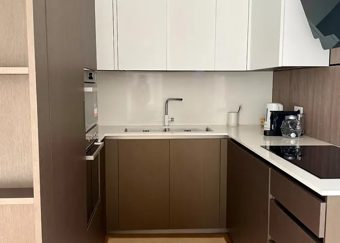 Luxury Modern In Quartiere Trieste, 아파트